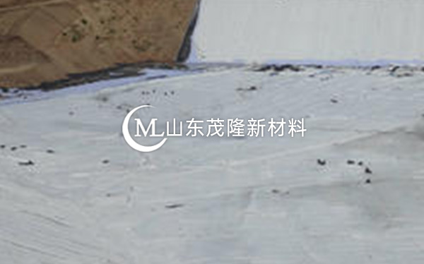 《河北廊坊永清垃圾填埋場》土工布、土工膜施工