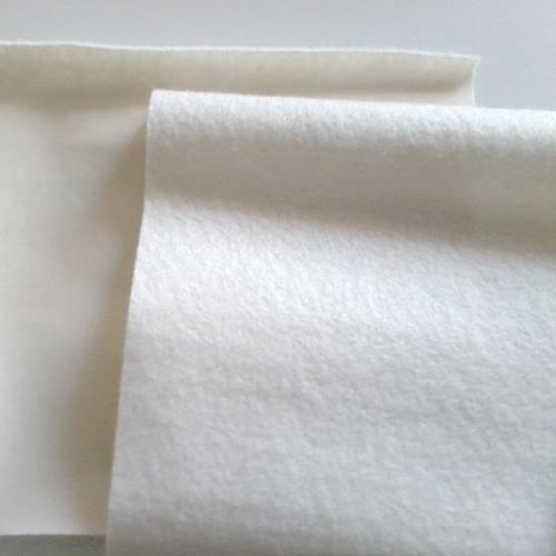 營養土工布與土工膜對比