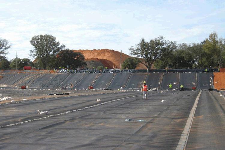 防滲土工膜的接縫處理是施工的關鍵程序