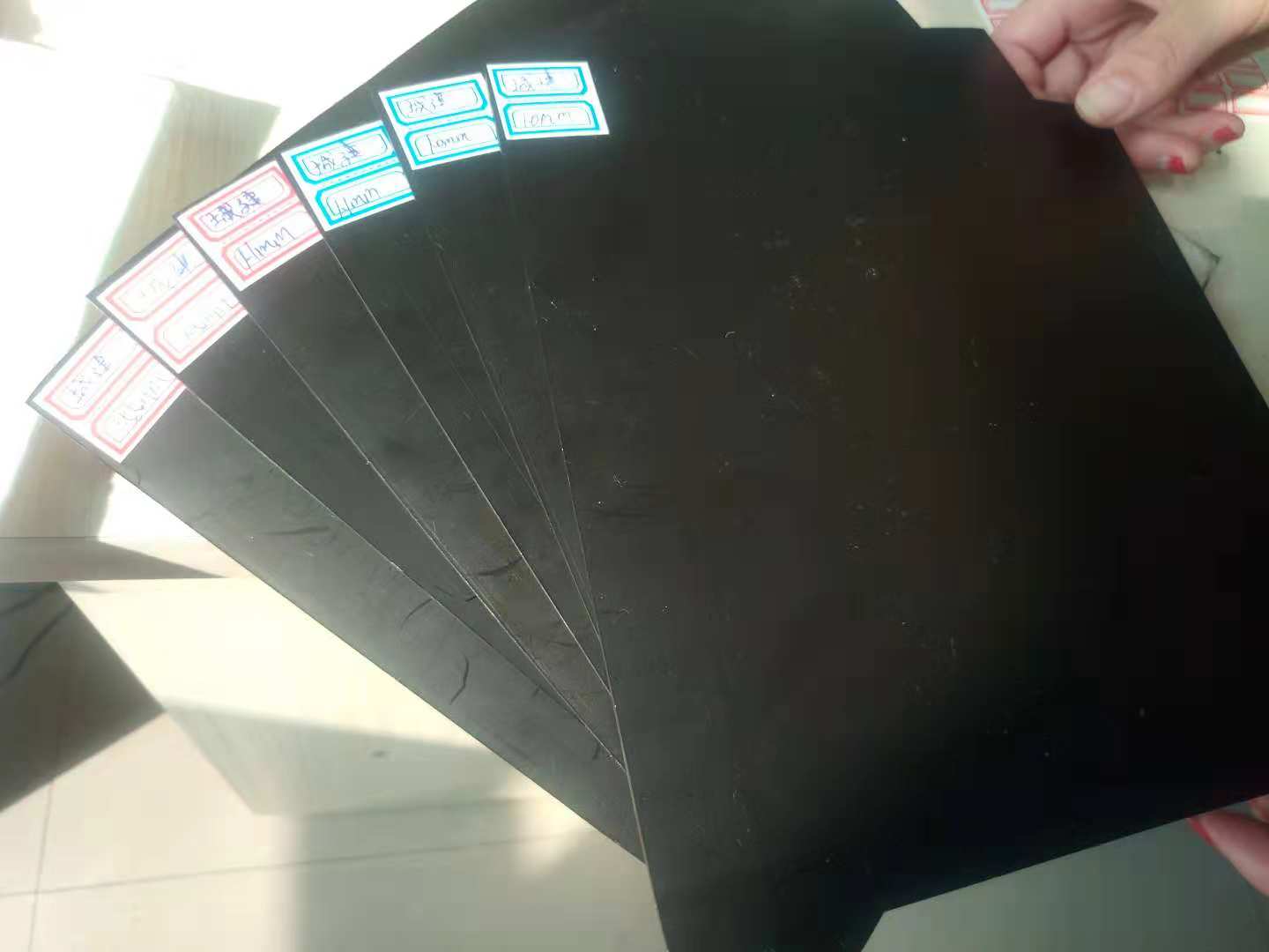 使用劣質的土工膜嚴重影響工程的質量和安全