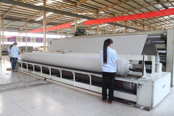 HDPE土工膜生產的時候為什么會有臭味? 第1張