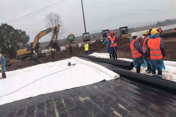 方艙醫院為什么鋪設土工膜？  第3張