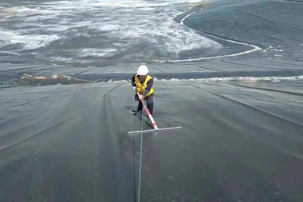 土工膜與土工布包邊加固法的作用及優勢分析 第4張