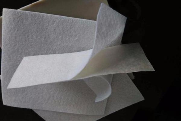 土工膜與防滲土工布和土工布的區(qū)別，你了解嗎？  第3張