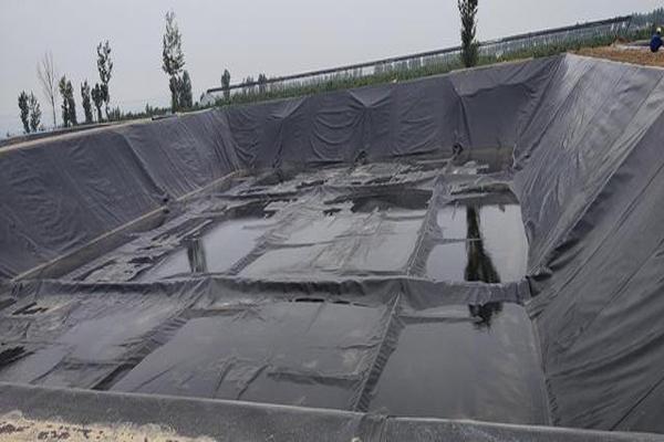 魚塘土工膜施工方案解析 第3張