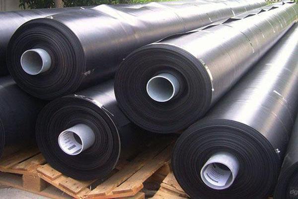 土工膜和砼：是否可以直接澆筑在一起？