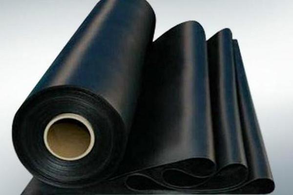 HDPE土工膜在人工湖建設(shè)中的應(yīng)用  第2張