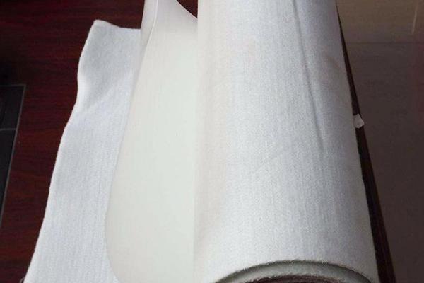 復合土工膜能不能泡水